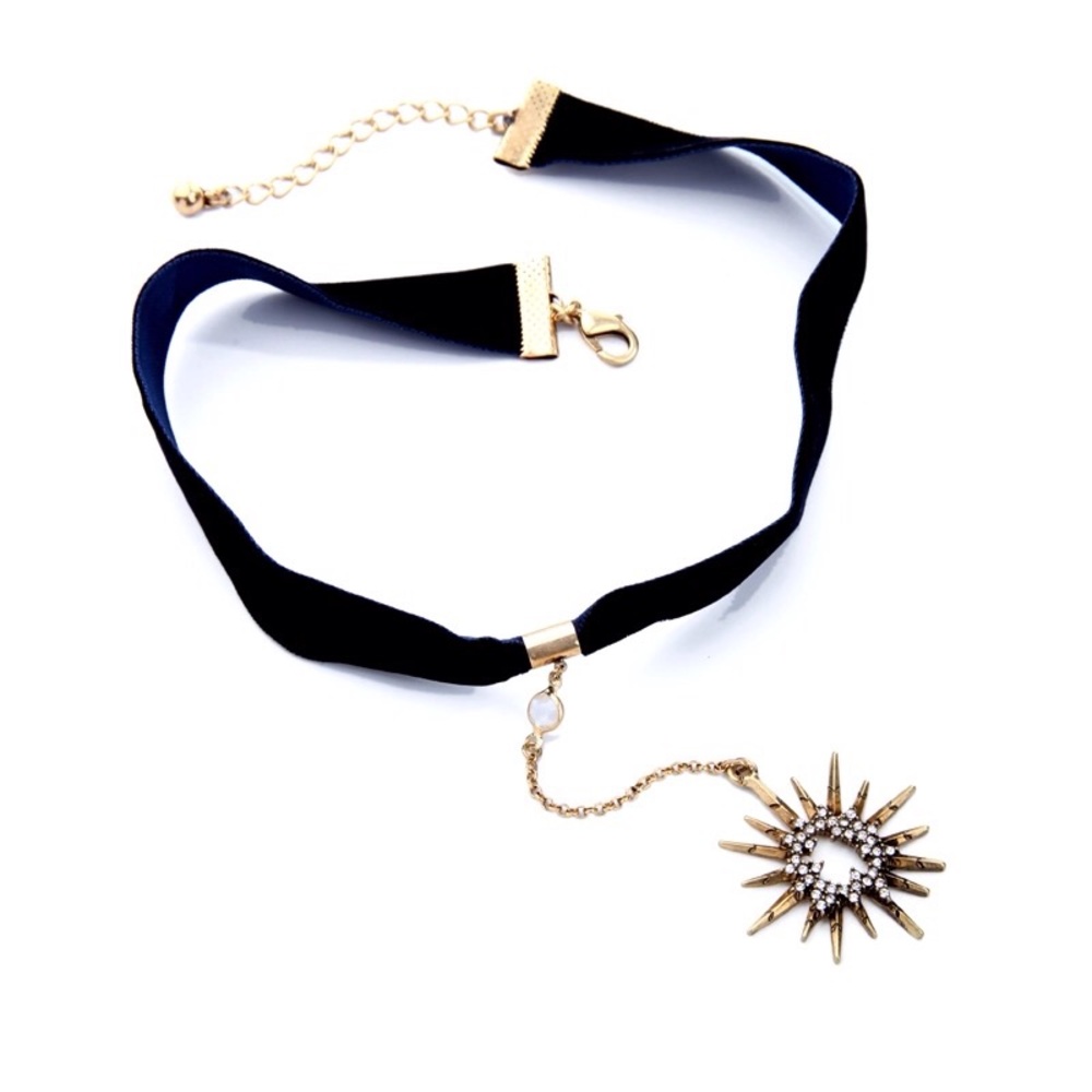Crystal Star Pendant Red Velvet Choker Necklace